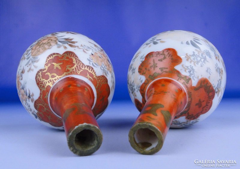 0E461 Régi japán porcelán váza pár