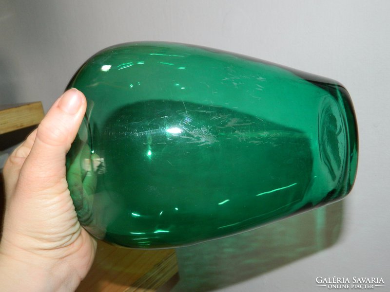 Antik festett zöld üveg váza