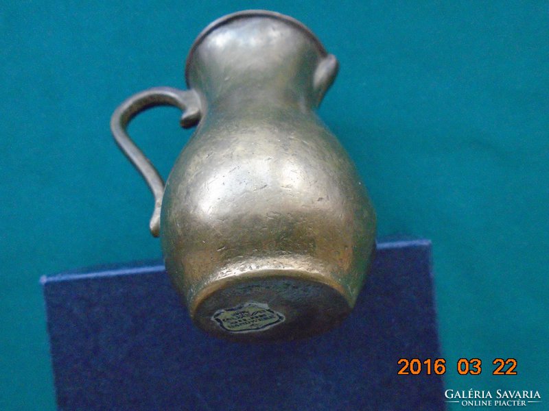Bronz ,címkés, kézzel készült díszkancsó GILDE HANDWERK  9 cm  412 g