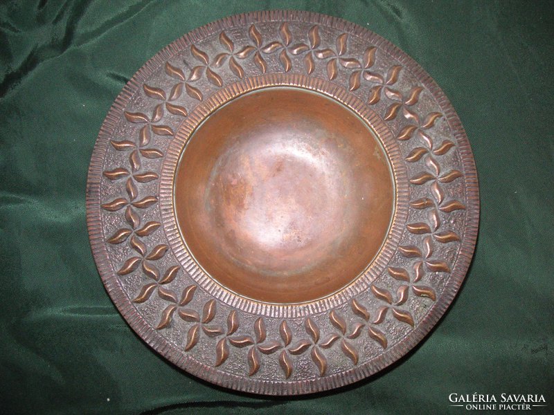 Copper bowl, judged piece, gallery 14 cm drummer ... The work of the goldsmith, marked