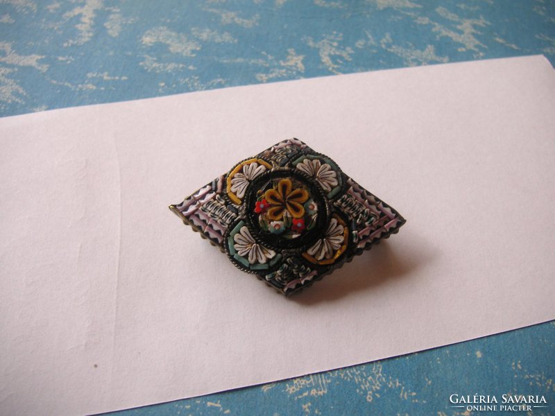 Italian jewelry, brooch, made with the filigree process, marked