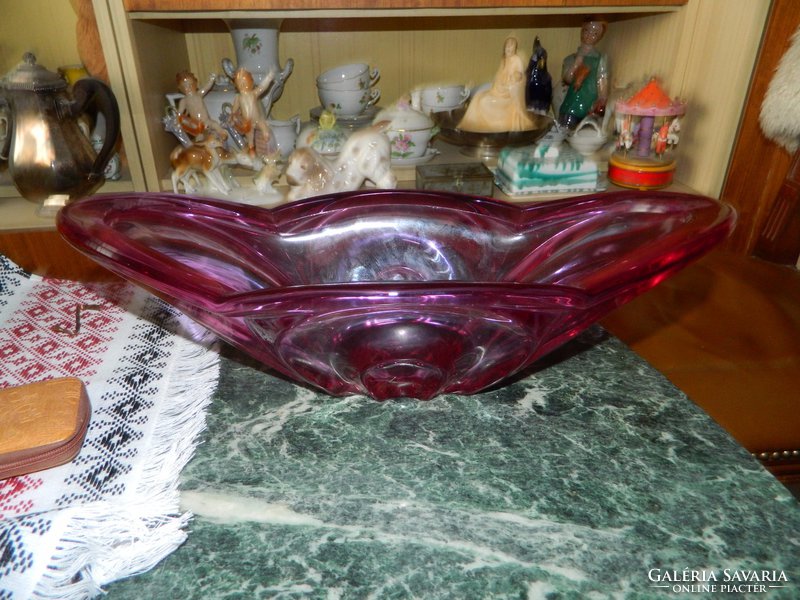 Monumental mauve Murano glass centerpiece