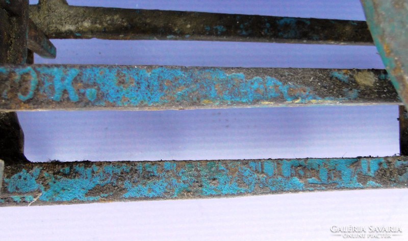 0F165 Antik öntöttvas kétkarú konyhai mérleg