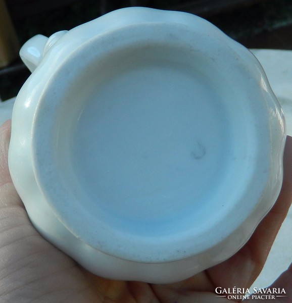 100 éves vastagfalú biedermeier porcelán tejszínes kiöntő