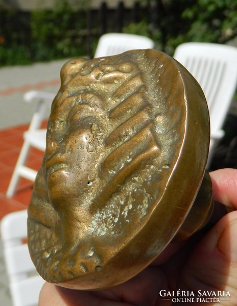 Fáraó bronz gomb kilincsgomb