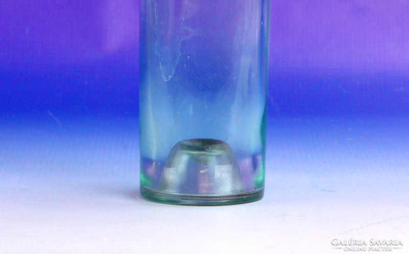 0F741 Antik fújt üveg palack 24 cm 3.5 dl