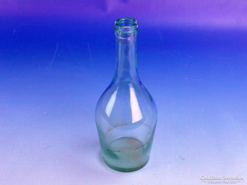 0F748 Antik fújt üveg palack 20 cm 3.5 dl