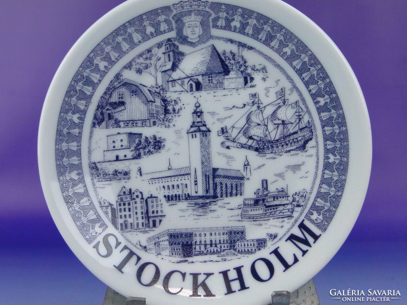 0G012 Kisméretű STOCKHOLM porcelán falitányér
