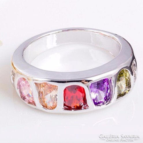 Pointer ring with colored stones size 8