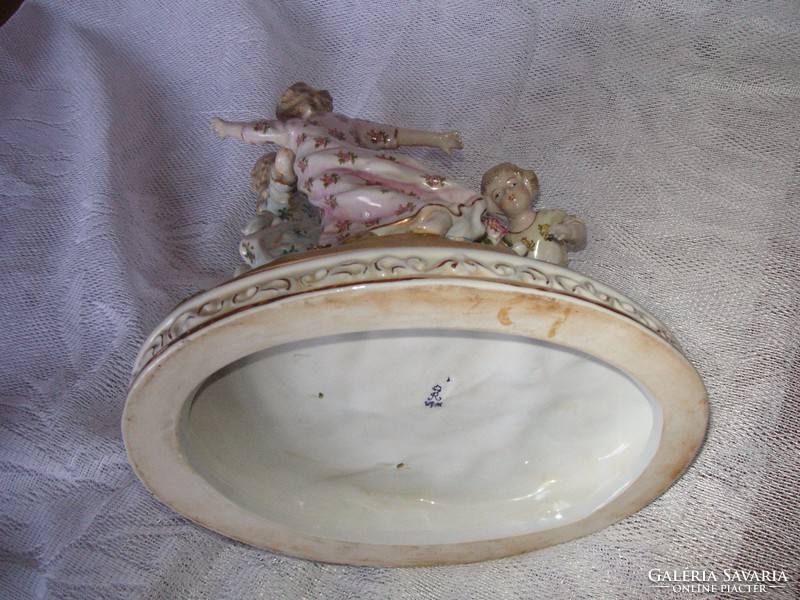 Meissen ?? , Characteristic porcelain