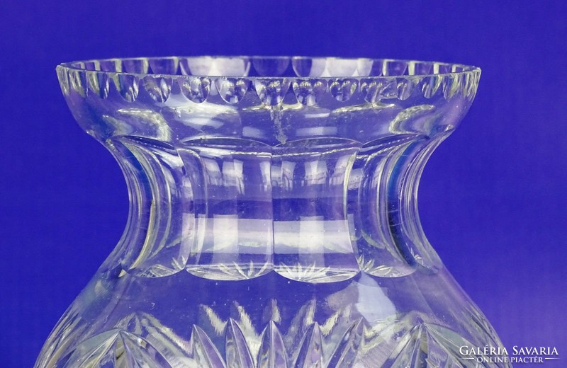 0G518 Régi vastagfalú csiszoltüveg váza