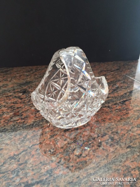 Beautiful lead crystal basket