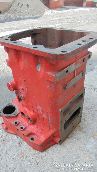 Loft industry cast iron - table frame mtz tractor engine block