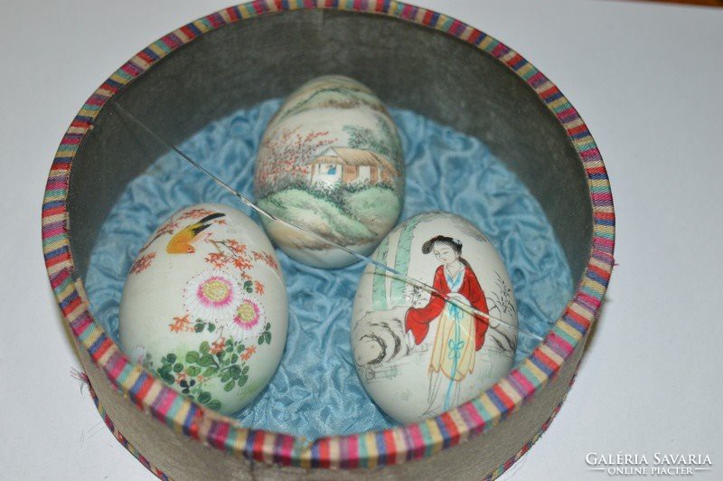 Kínai kézzel festett tojások