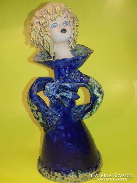 Jójárt kerámia "Kék ruhás nő" figura