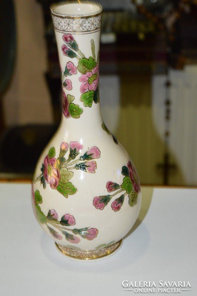 Schütz váza