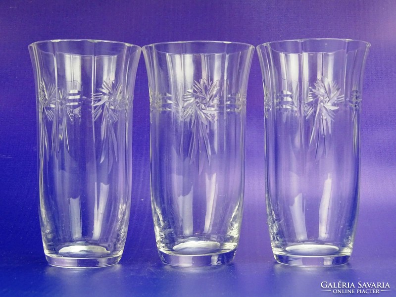 0H583 Régi csiszoltüveg pohár készlet 3 darab