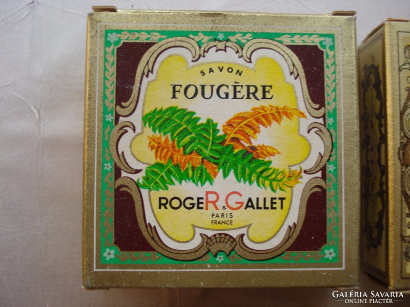 4 db ​Roger and Gallet francia szappan, díszdobozában