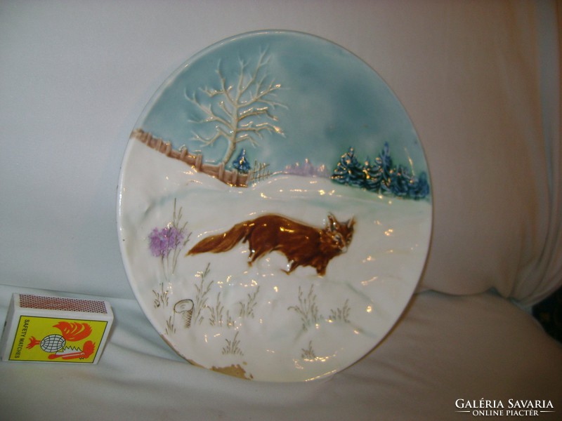 Embossed patterned wall plate - landscape with fox