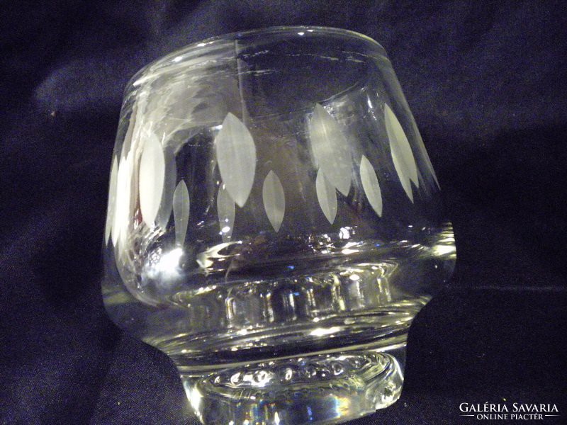 Q711 Csiszoltüveg asztalközép mogyorós tál