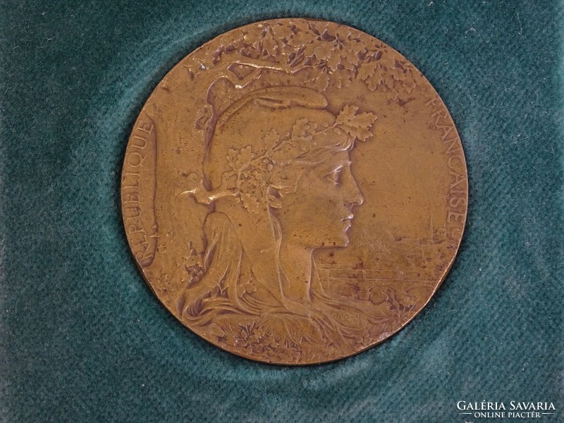 0H134 Francia nemzetközi kiállítás bronz érem 1900