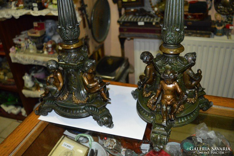 Figurális bronzírozott spiáter petróleum lámpák