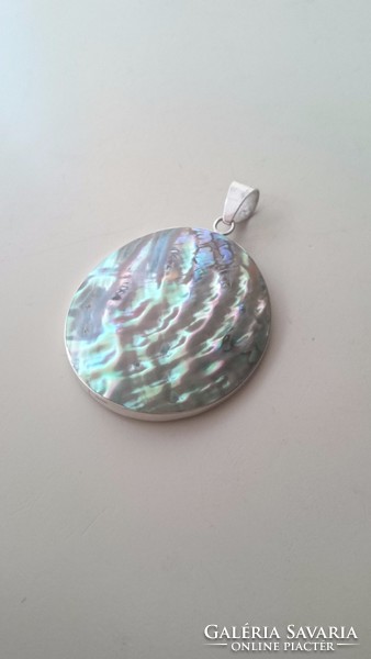 Ezüst medál gyönyörű pávazöld Abalone kagyló 