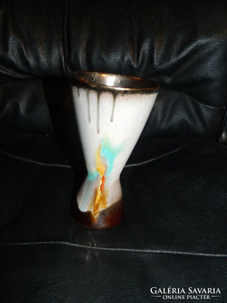 Nyugat - német sorszámozott csurgatott mázas kerámia váza
