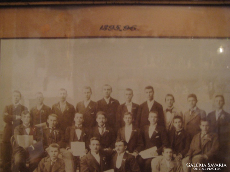 Fiú iskolai csoportkép 1895 ből a tanulók neveivel , Villány környékéről...xxxxx