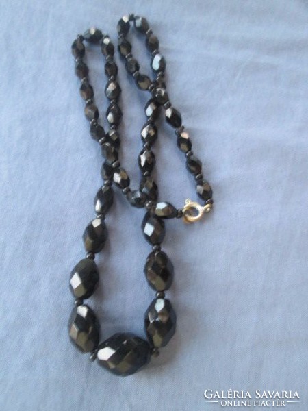 Antik art deco Onyx női gyönyörűen fazettált nyaklánc fekete