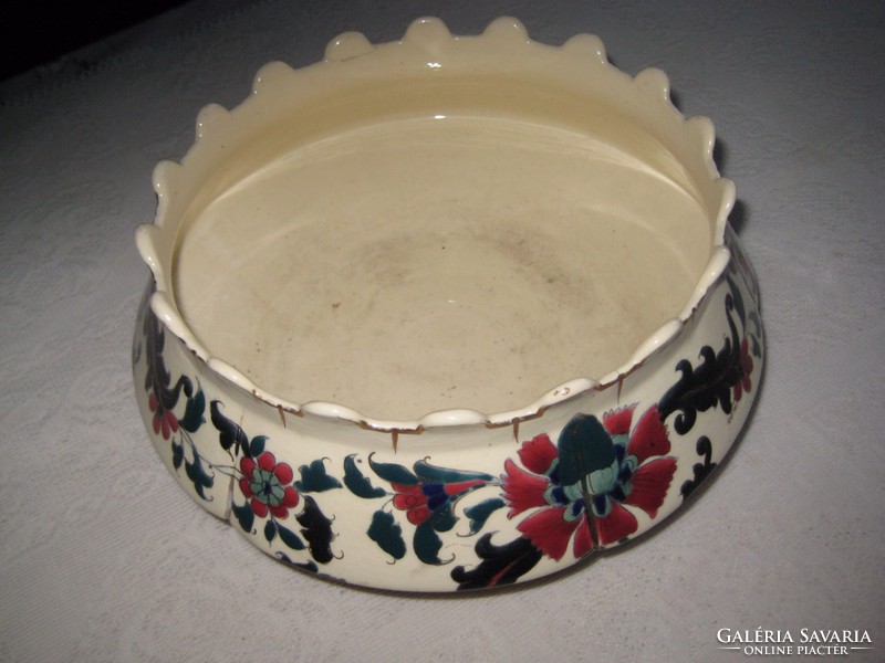 Majolica bowl 26 cm, marked, from the end of the 1800s