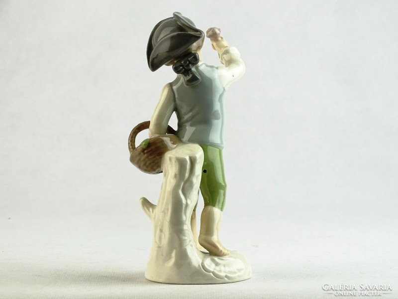 0K419 Jelzett GOEBEL porcelán fiú szobor 14 cm