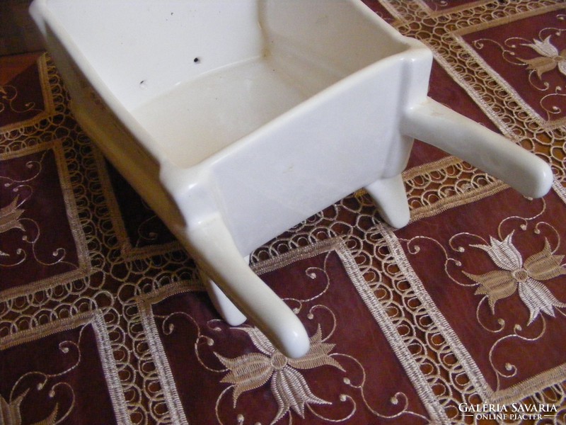 Porcelain wheelbarrow