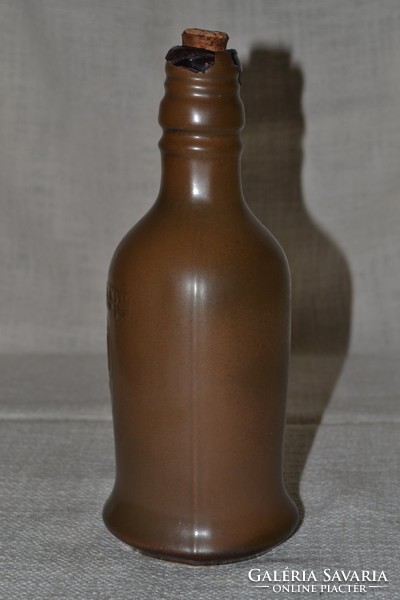 Herbakeserű üveg butella ( DBZ 0019 )