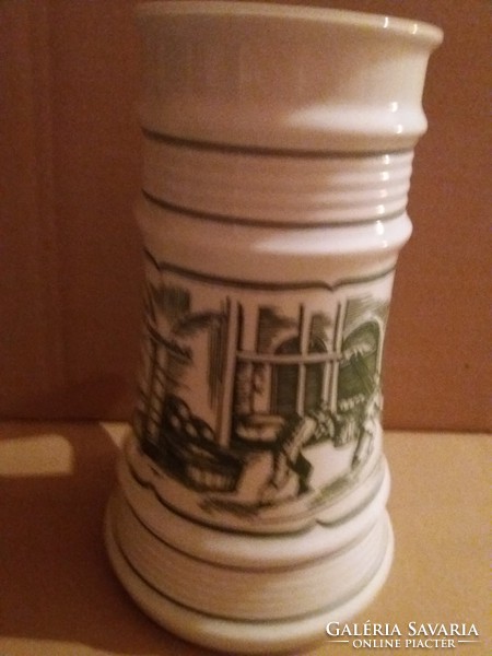 Alföldi porcelán sörös kupa, sorszámozott