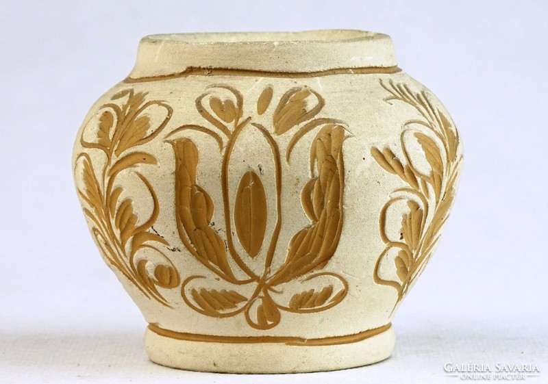 0K557 Jelzett korondi kerámia váza