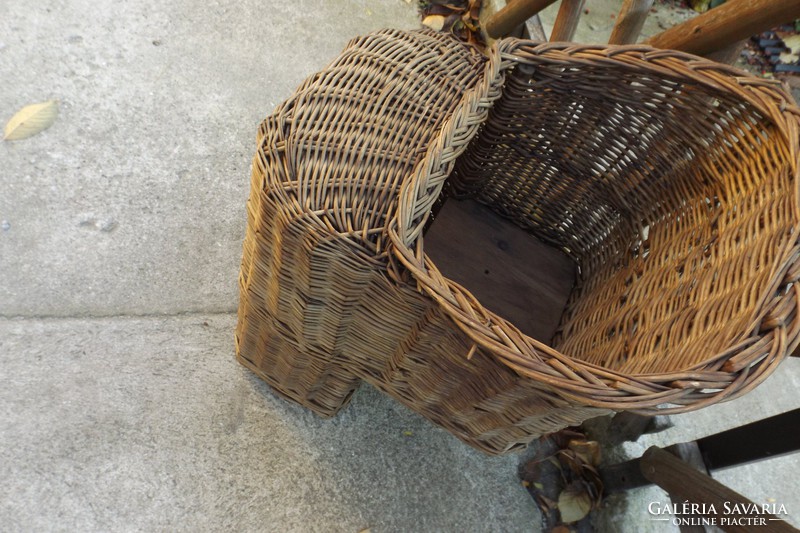 Rarity !!! Antique 1940s vintage motorcycle kid seat basket seat