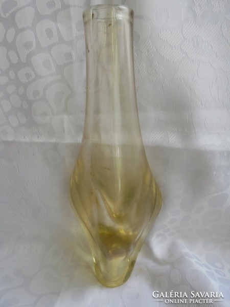 Interesting bohemia in a 3-pointed glass vase