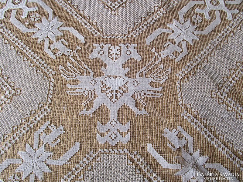 Double-headed eagle extraordinary tablecloth lace precious needlework noble