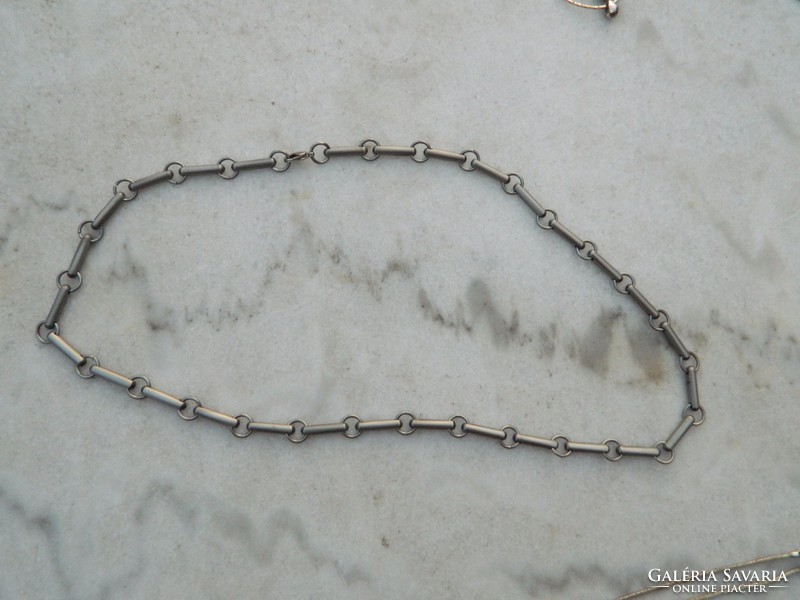 Modern stainless steel necklace - new
