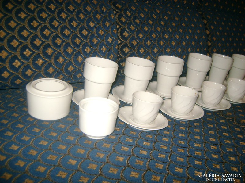 Hófehér porcelán teás és kávés készlet