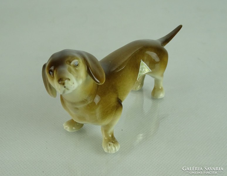 0K114 Royal Dux porcelán tacskó kutya