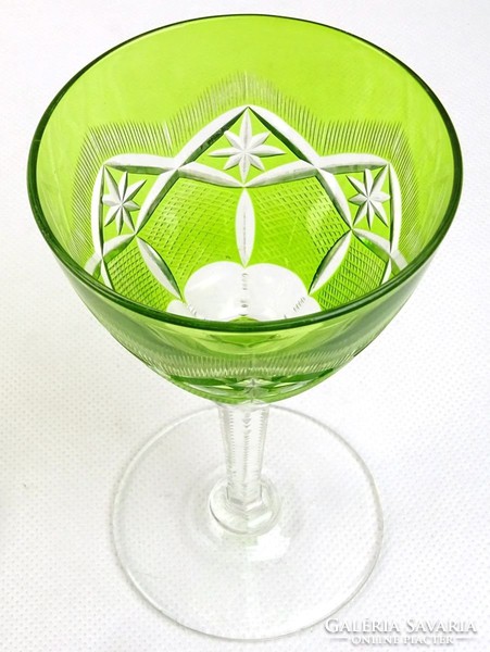 0L561 Régi zöld kristály pezsgős talpas pohár