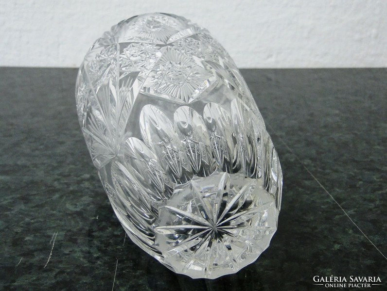 0L599 Vastagfalú csiszolt üveg váza 20.5 cm