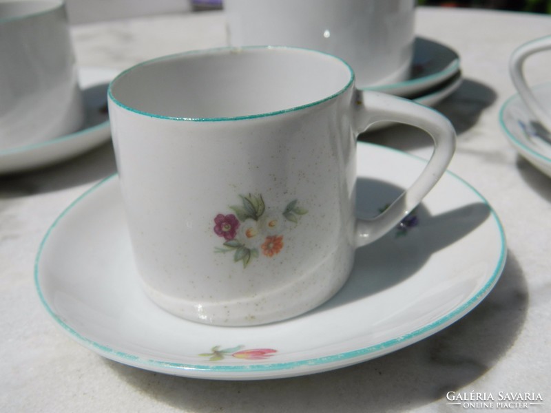 Retro flower-patterned Raven House coffee set pieces