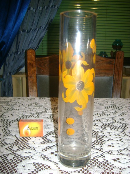Henger alakú kézzel festett üveg váza