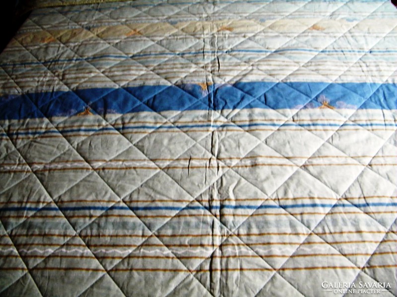 Quilted bedspread 260 x 175 cm x