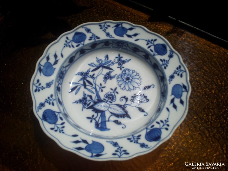 Meissen pattern plate