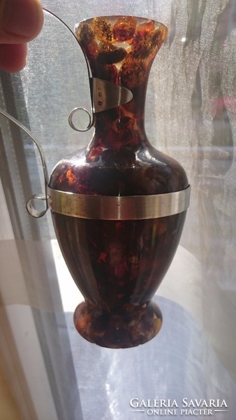 Borostyán váza ezüst díszítéssel (Lengyel 800-as)
