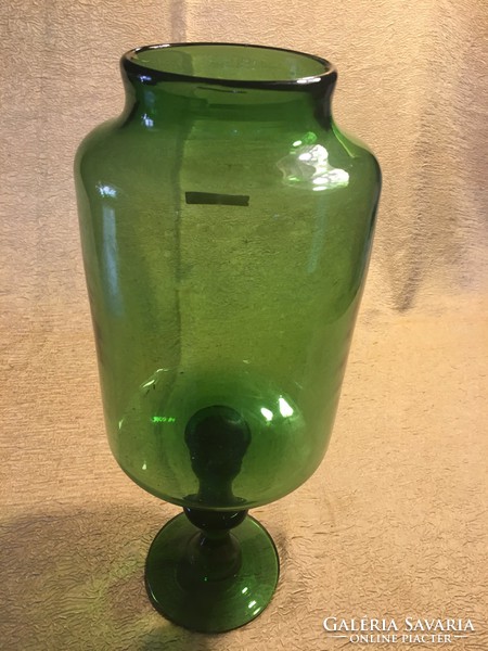 Nagy méretű üveg tároló vagy kínáló